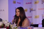 Aishwarya Rai Bachchan announces filmfare awards in Leela Hotel, Mumbai 9th Jan 2013 (120).JPG